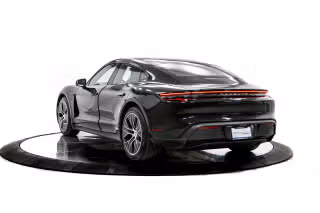 2026 Porsche Taycan S - Photo 17