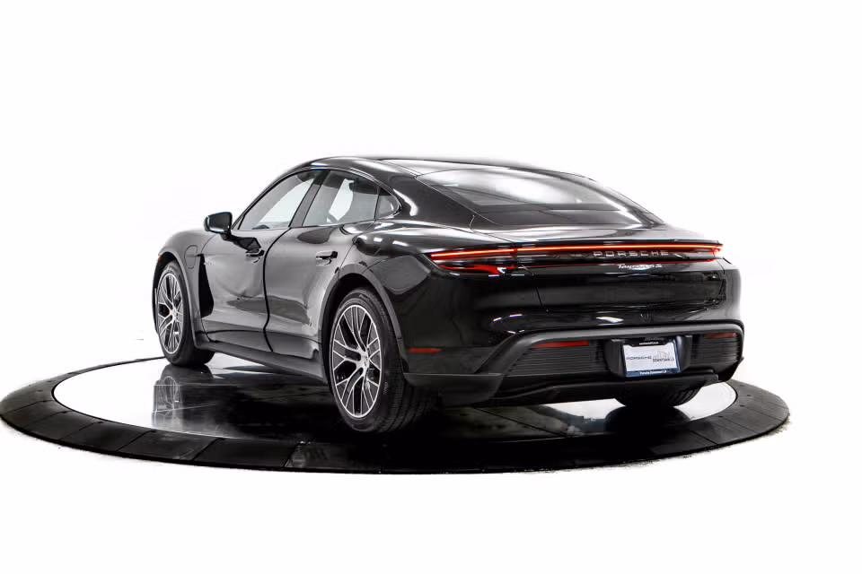 2026 Porsche Taycan S - Photo 19