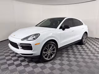 2021 Porsche Cayenne -'s photo