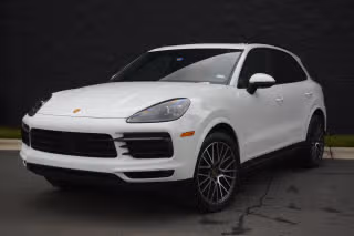 2023 Porsche Cayenne Platinum Edition's photo