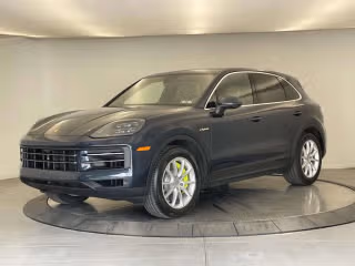 2024 Porsche Cayenne E-Hybrid's photo