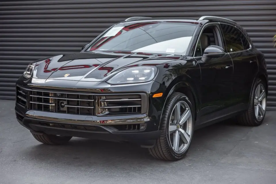 2024 Porsche Cayenne E-Hybrid - Photo 7