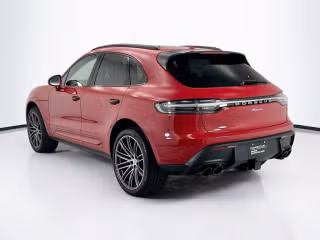 2025 Porsche Macan Base - Photo 17