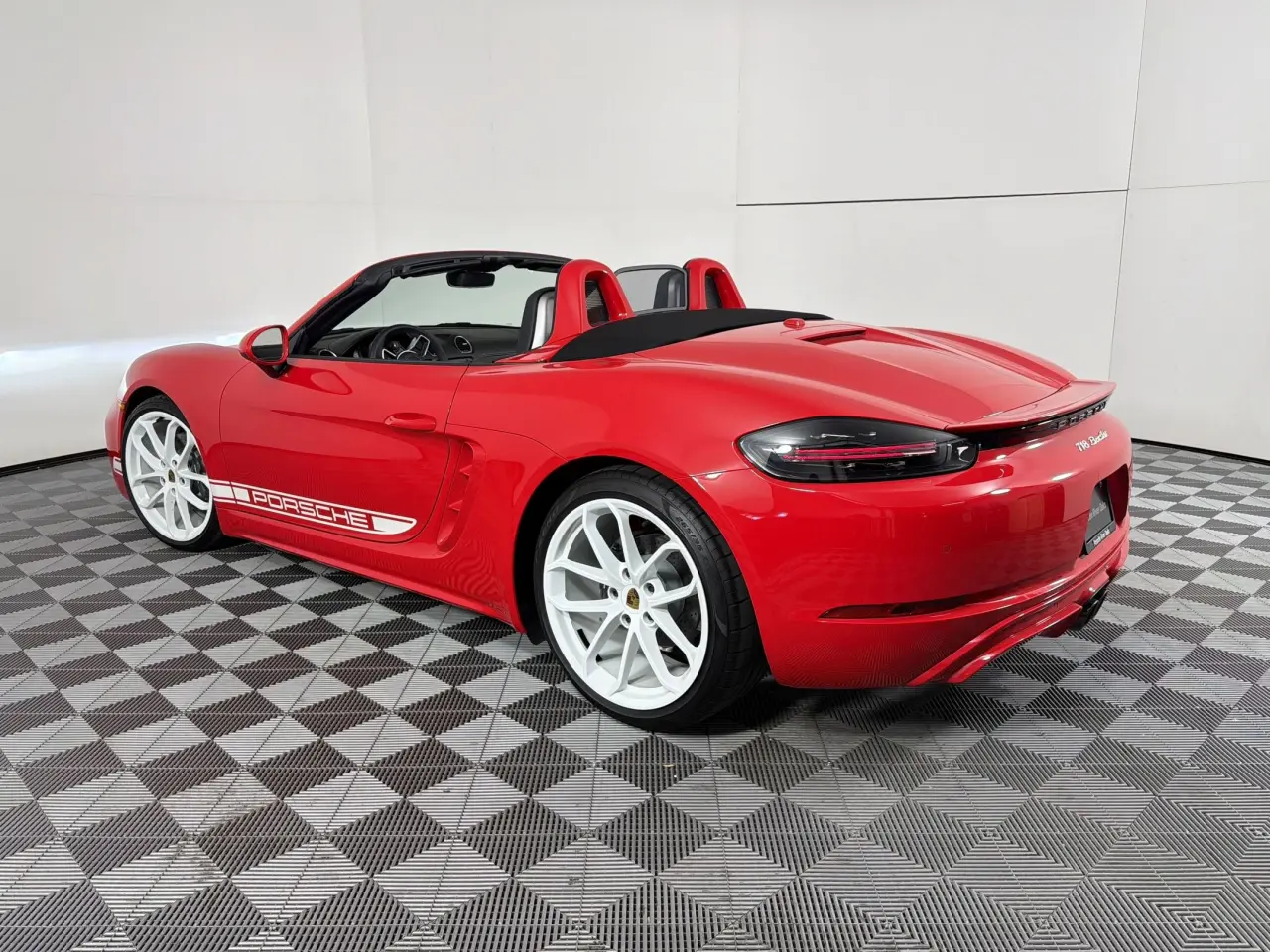 2025 Porsche 718 Style Edition - Photo 24
