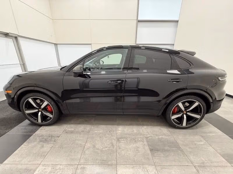 2026 Porsche Cayenne Coup S - Photo 12