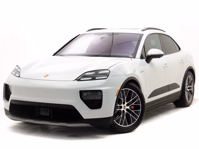 Used 2025 Porsche Macan S with VIN WP1AB2XA8SL153957 for sale in Beaverton, OR