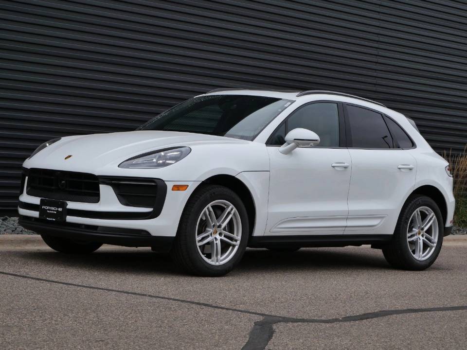 2026 Porsche Macan T