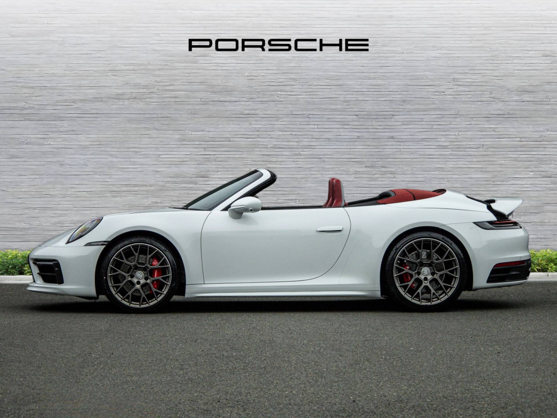 911 Carrera 4S Cabriolet, photo 2 of 45