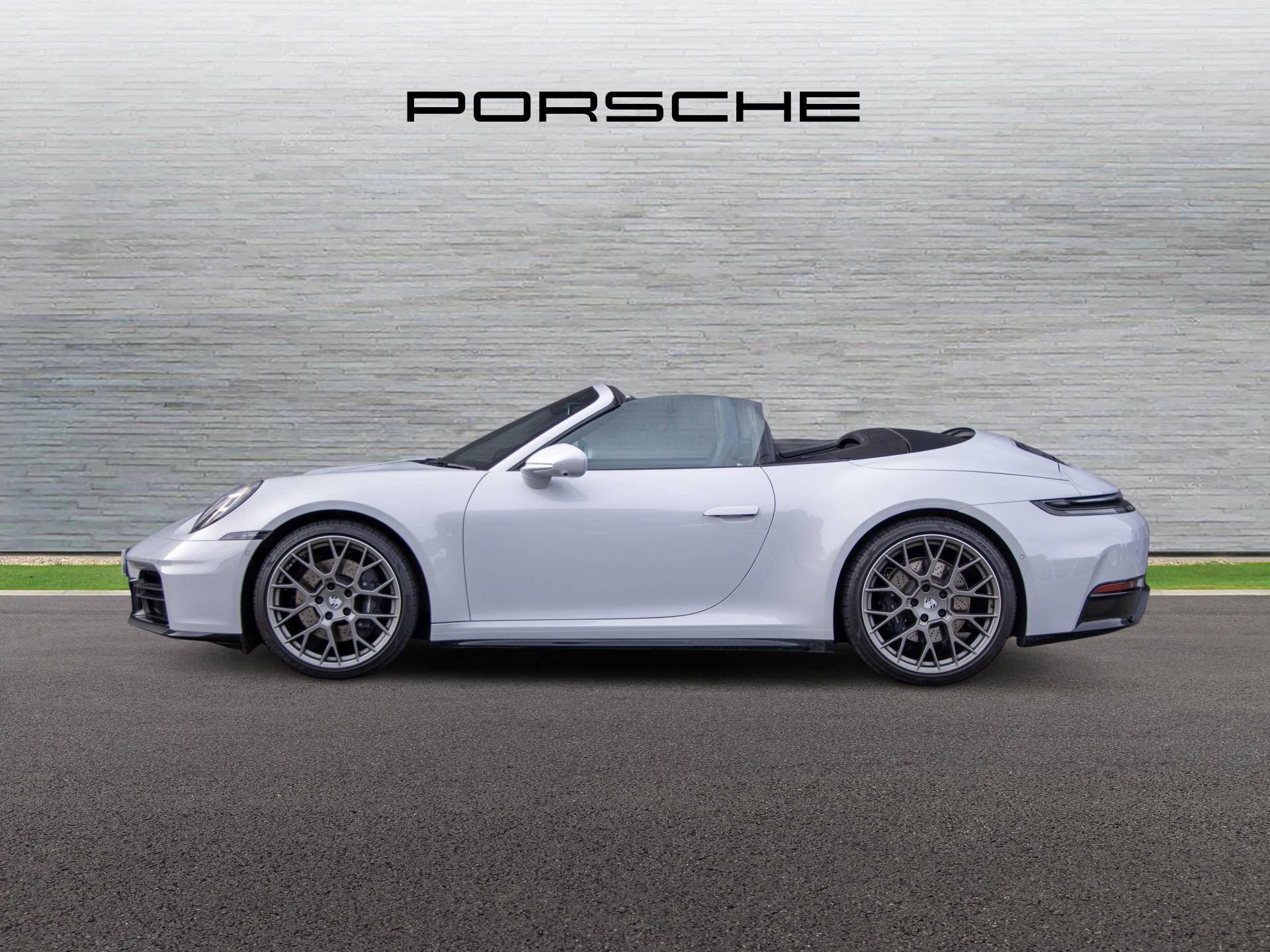911 Carrera Cabriolet, photo 2 of 30