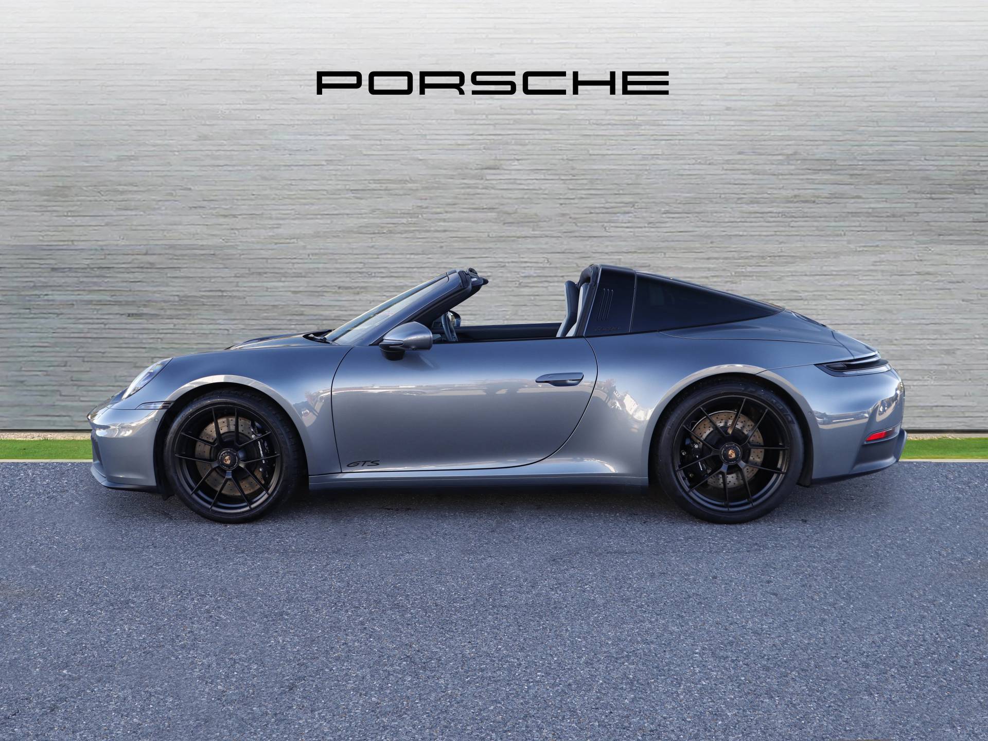 911 Targa 4 GTS, photo 2 of 39