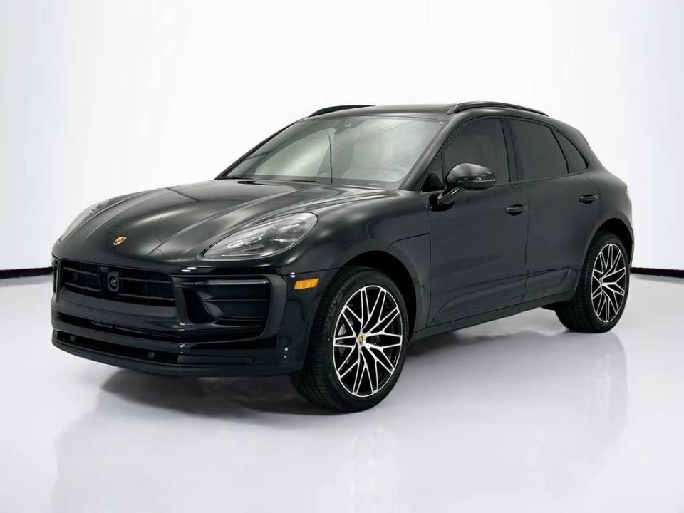 2026 Porsche Macan
