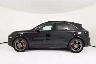 2026 Porsche Cayenne Turbo E-Hybrid - Photo 9