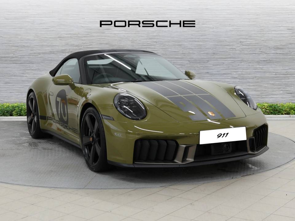 2026 PORSCHE 911