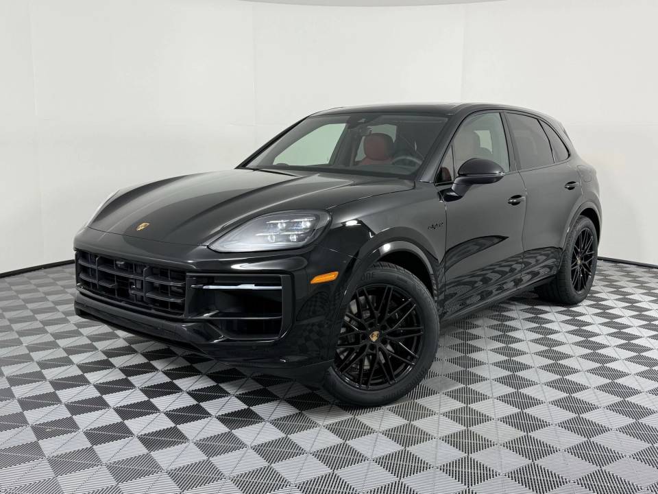 2025 Porsche Cayenne E-Hybrid