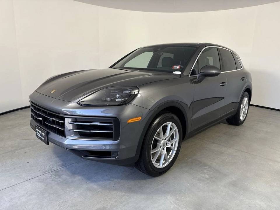 2024 Porsche Cayenne Base