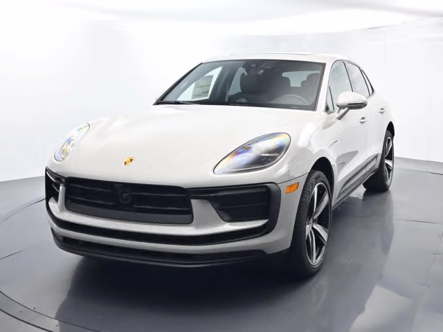 2026 Porsche Macan Base - Photo 10