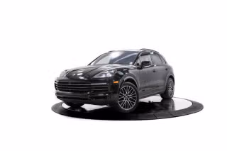 2023 Porsche Cayenne Platinum Edition S's photo