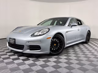 2016 Porsche Panamera