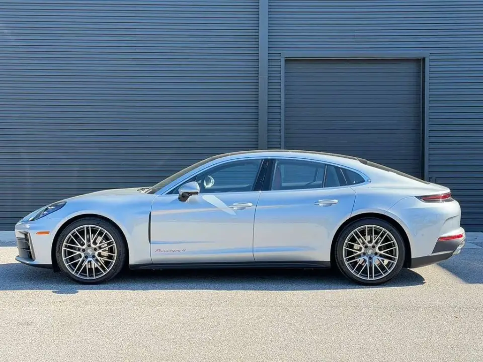 2026 Porsche Panamera Base - Photo 15