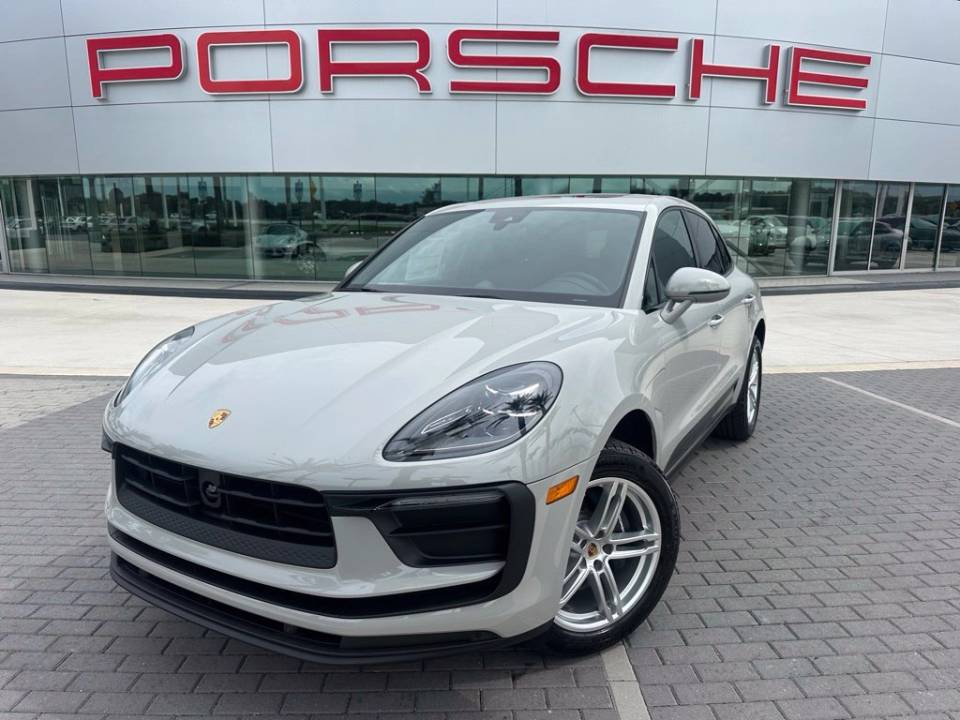 2026 Porsche Macan