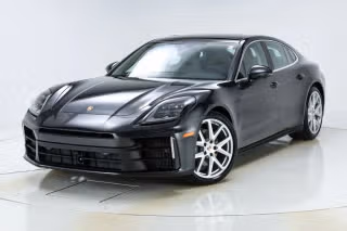2026 Porsche Panamera 4's photo