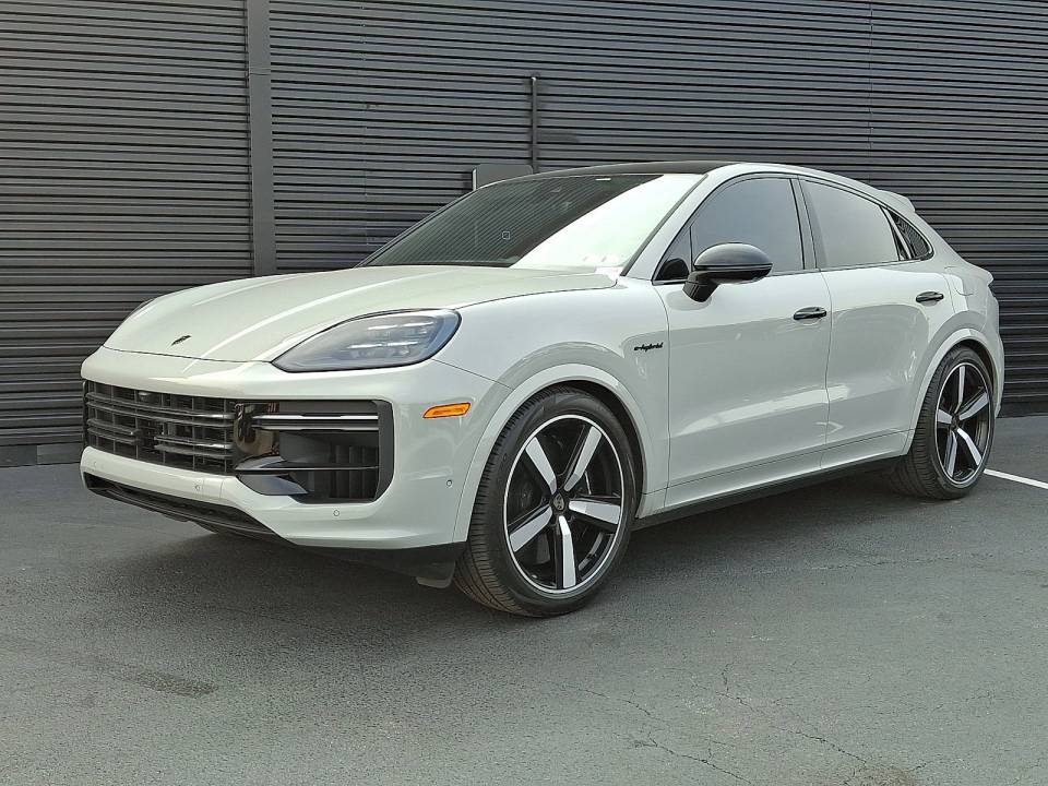 2025 Porsche Cayenne Coupe