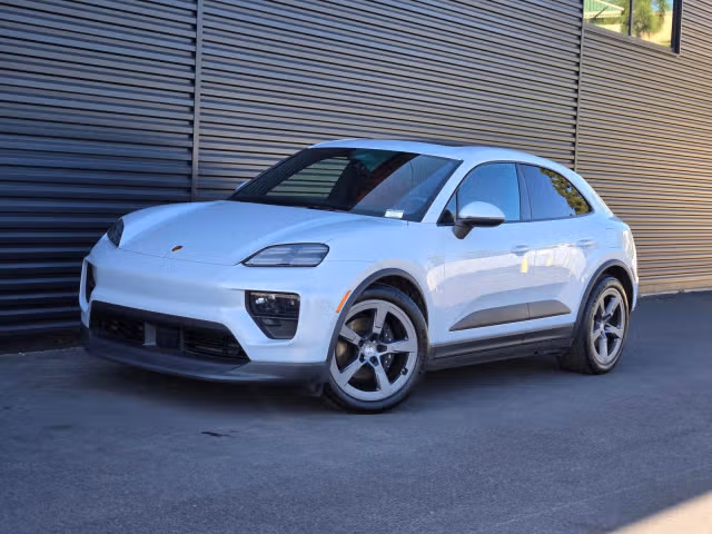 Used 2025 Porsche Macan Base with VIN WP1AA2XA6SL002716 for sale in Livermore, CA