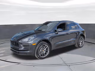 2026 Porsche Macan -'s photo