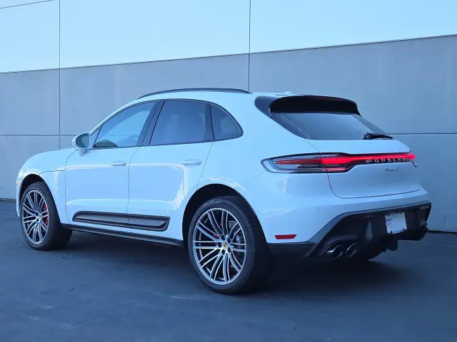 2025 Porsche Macan S - Photo 22