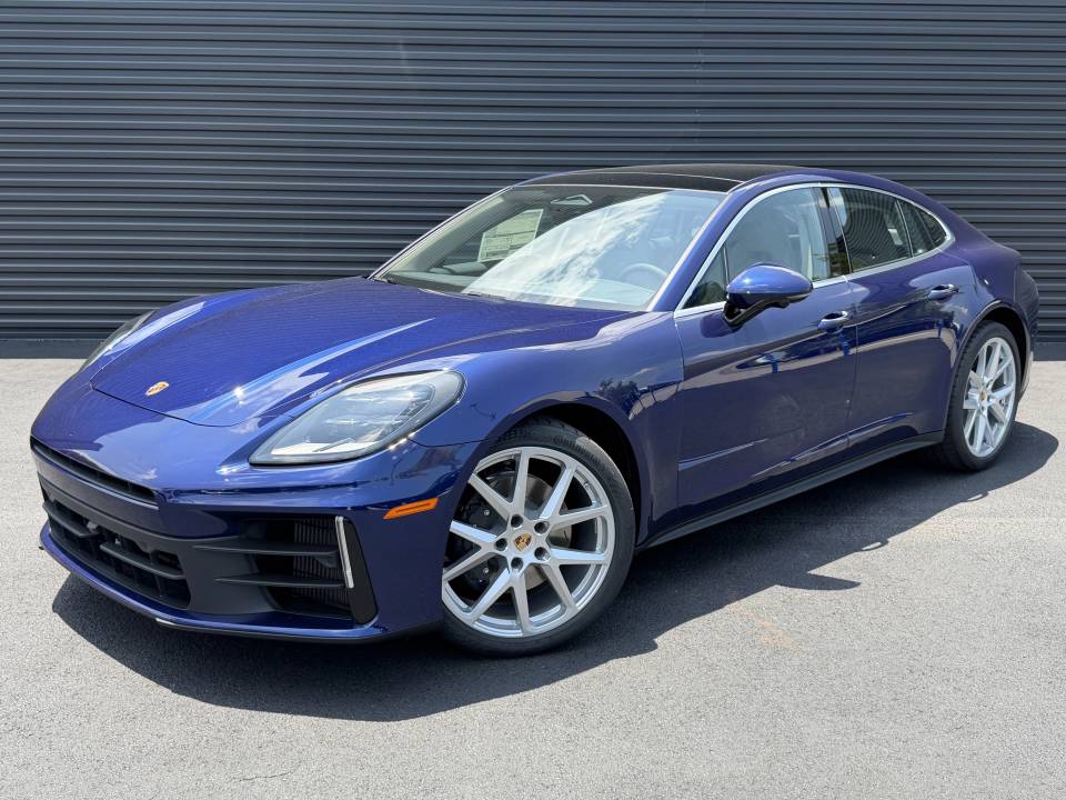 2026 Porsche Panamera