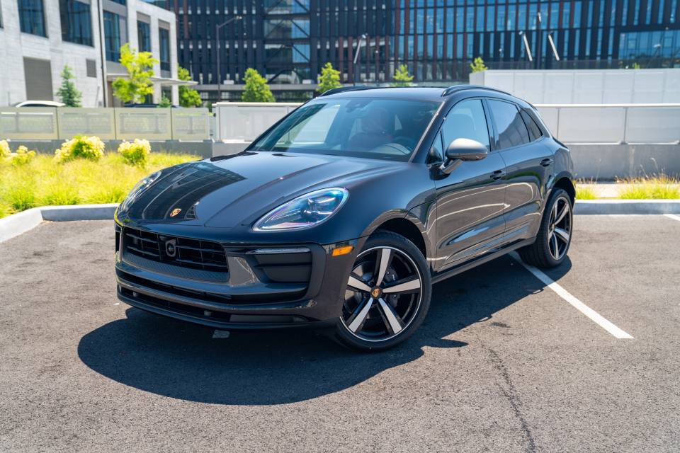 2026 Porsche Macan