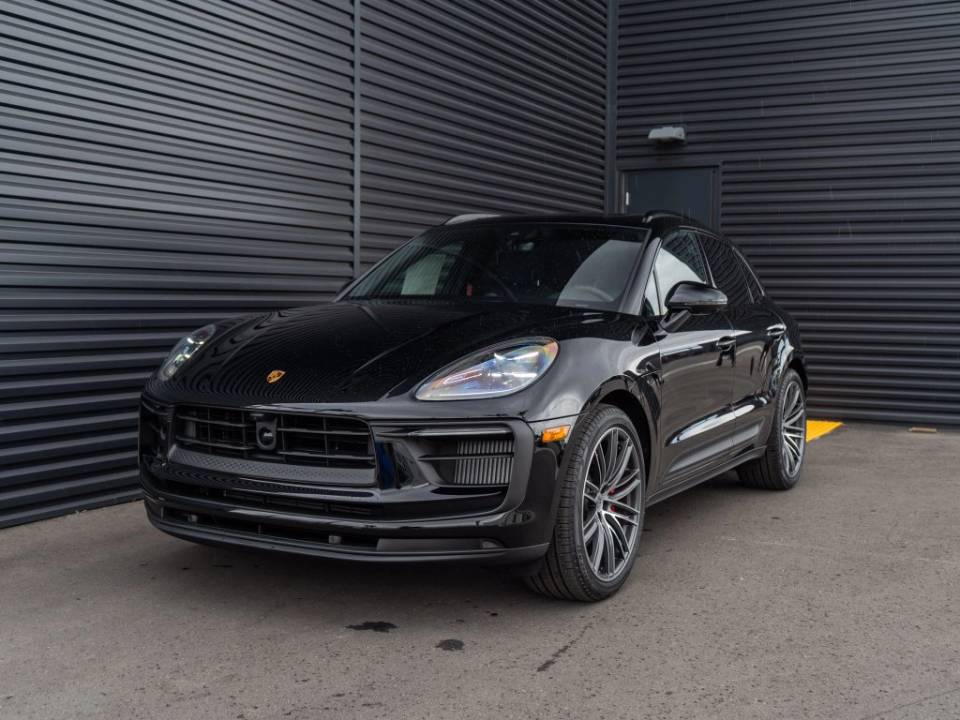 2026 Porsche Macan