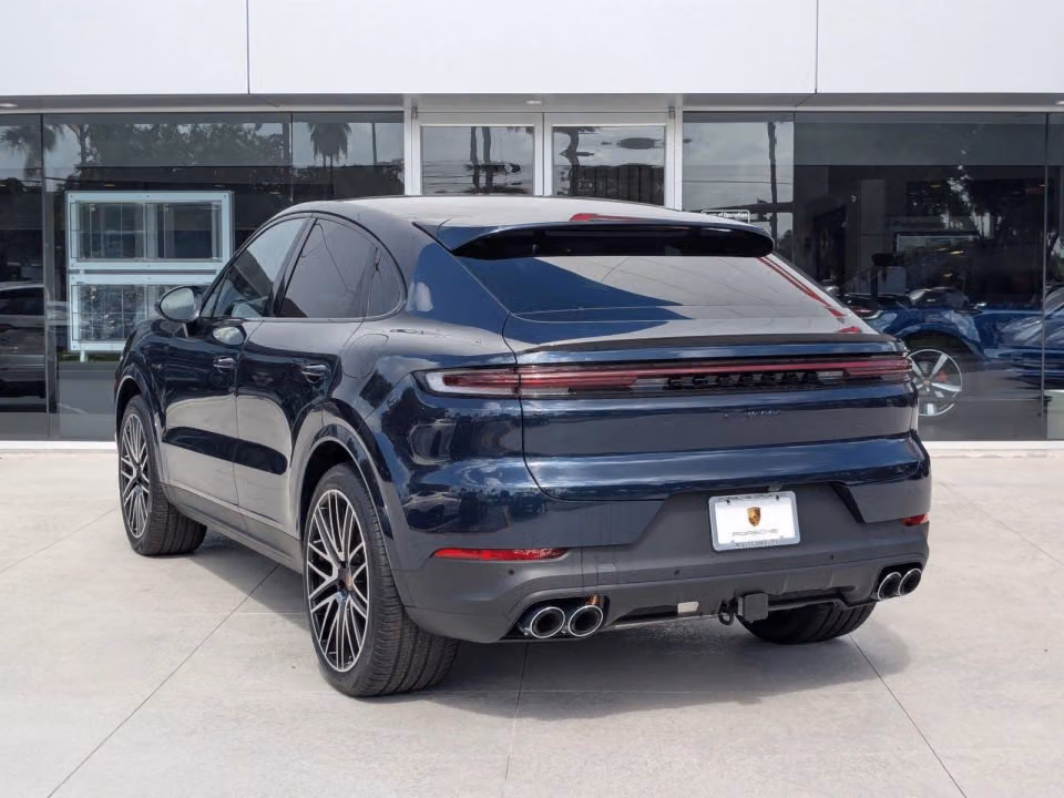 2025 Porsche Cayenne Coup E-Hybrid - Photo 19