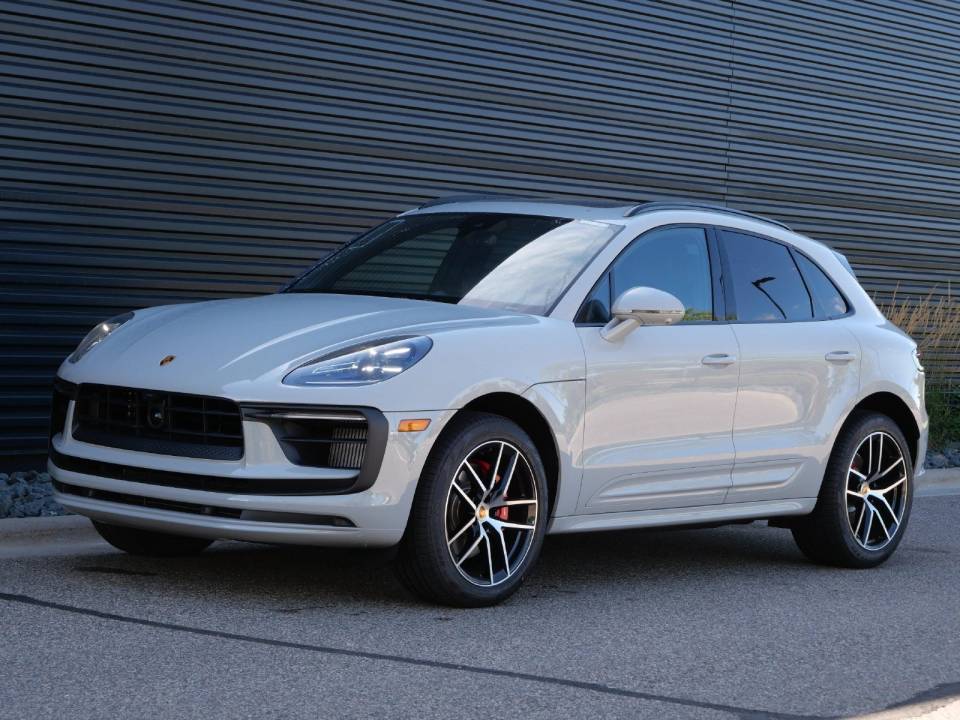 2026 Porsche Macan