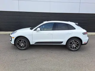 2026 Porsche Macan Base - Photo 13