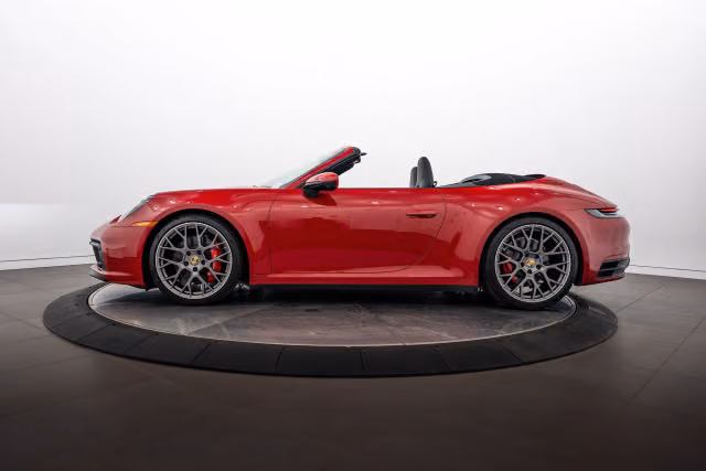 2024 Porsche 911 - Photo 10