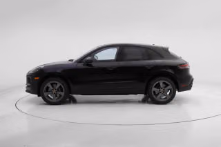 2026 Porsche Macan T - Photo 9
