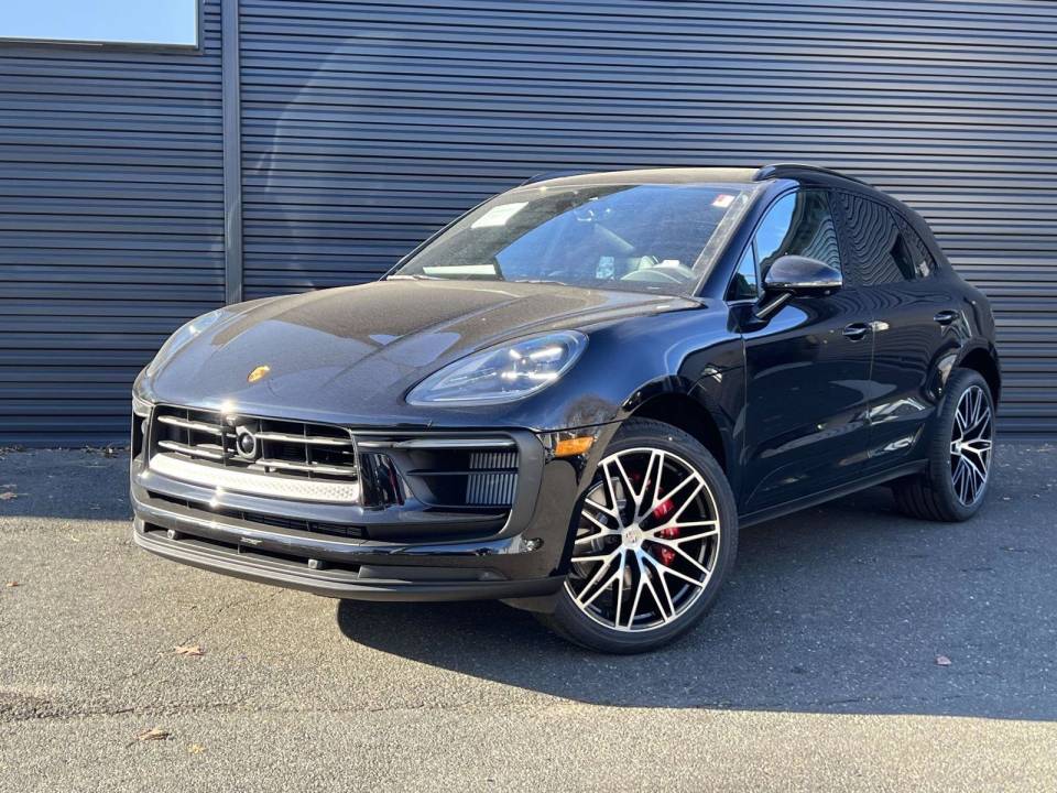 2026 Porsche Macan