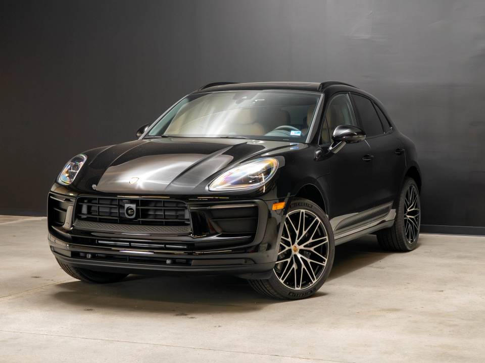 2026 Porsche Macan