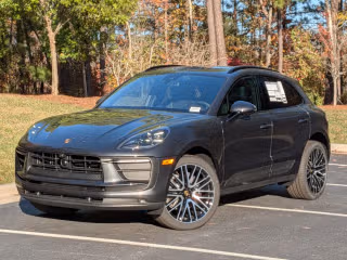 2026 Porsche Macan's photo