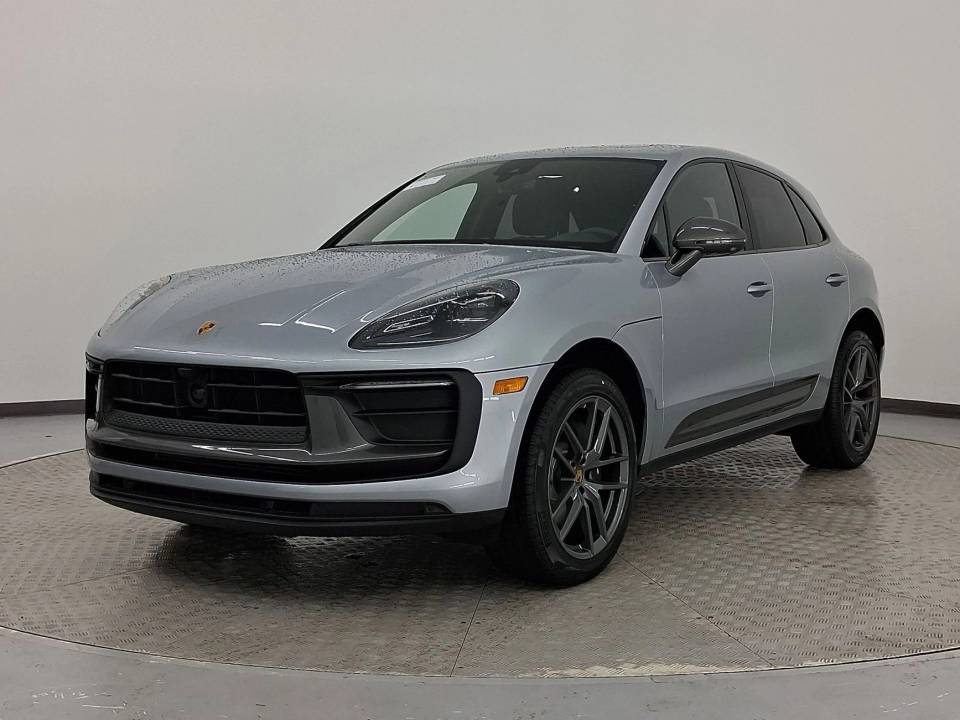 2026 Porsche Macan T