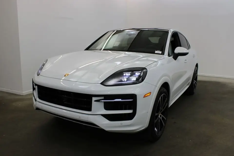 2026 Porsche Cayenne Coup S - Photo 7