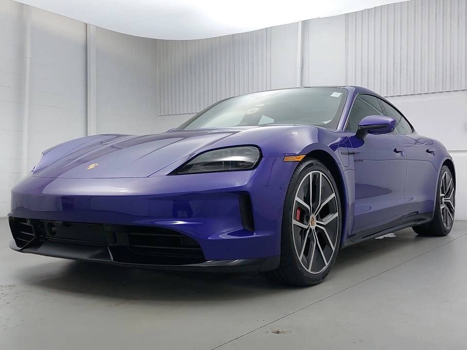 2025 Porsche Taycan