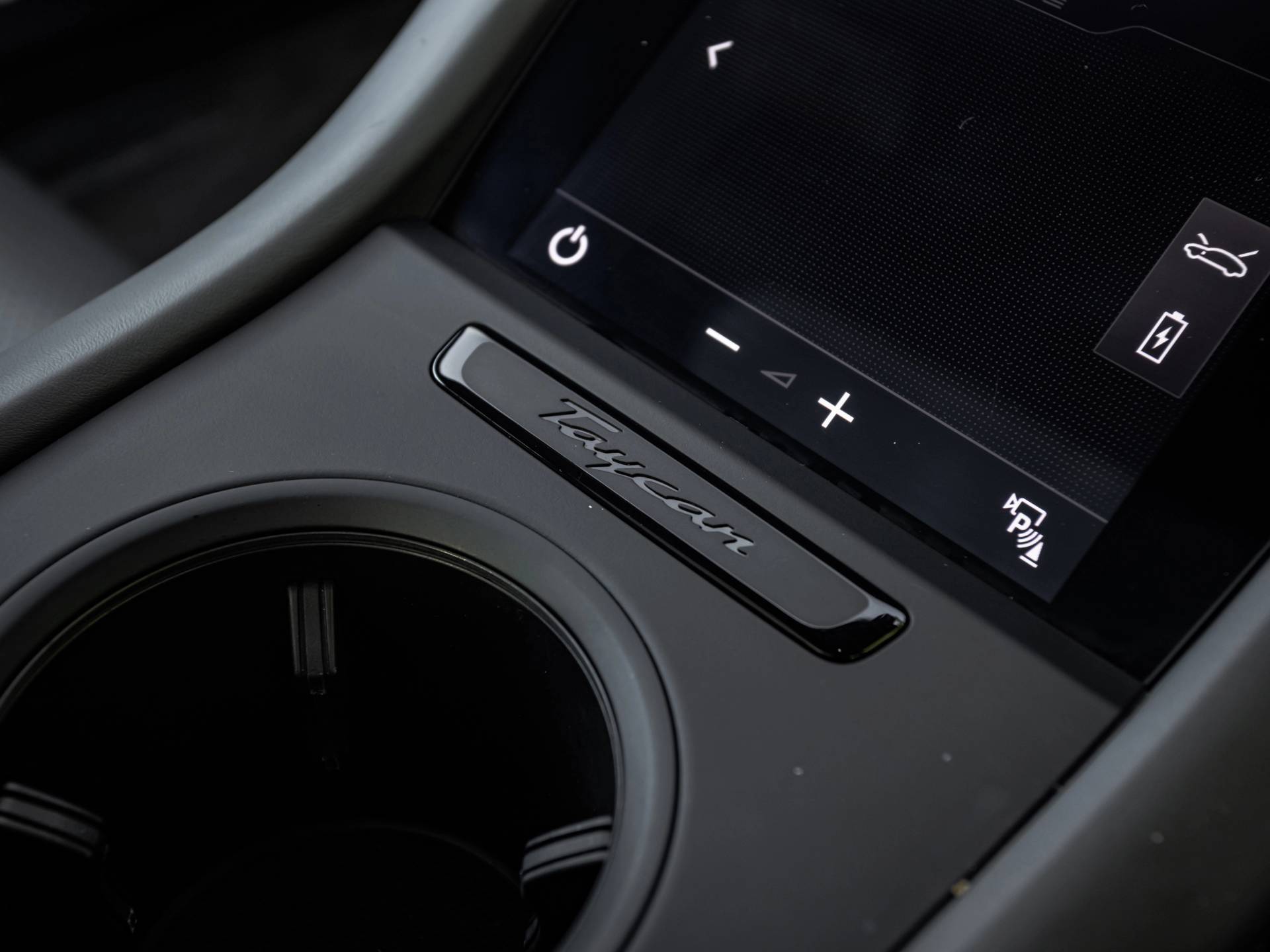 Taycan 4S Sport Turismo, photo 32 of 32