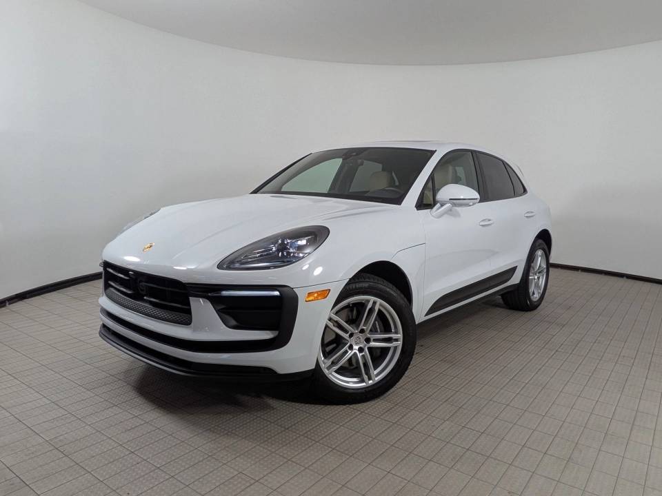 2026 Porsche Macan