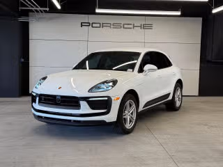 2023 Porsche Macan -'s photo