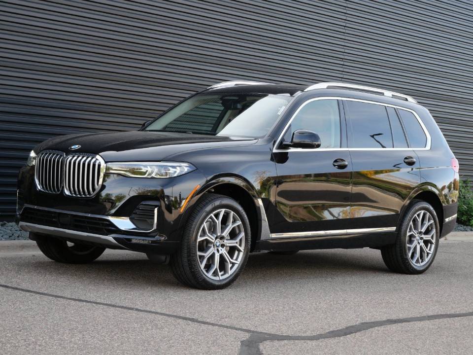 2021 BMW X7 40i