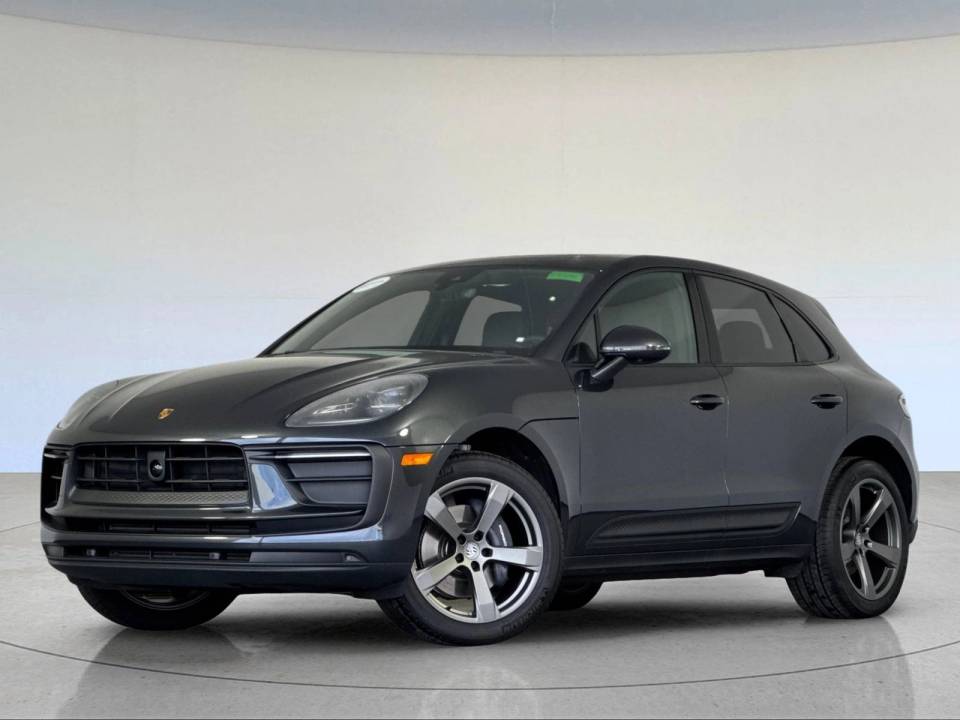 2026 Porsche Macan