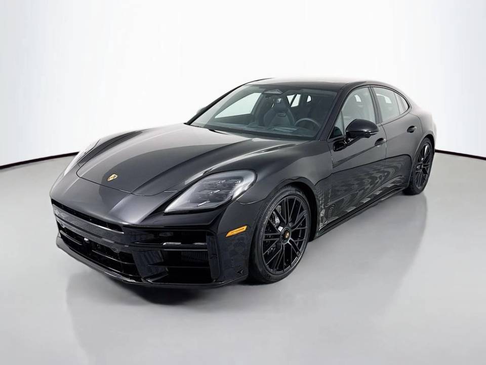 2026 Porsche Panamera
