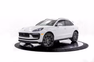 2026 Porsche Macan's photo